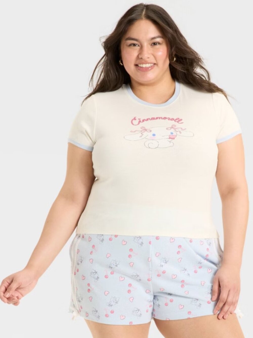 Women's Cinnamoroll Short Sleeve Graphic T-Shirt - Ivory 1X